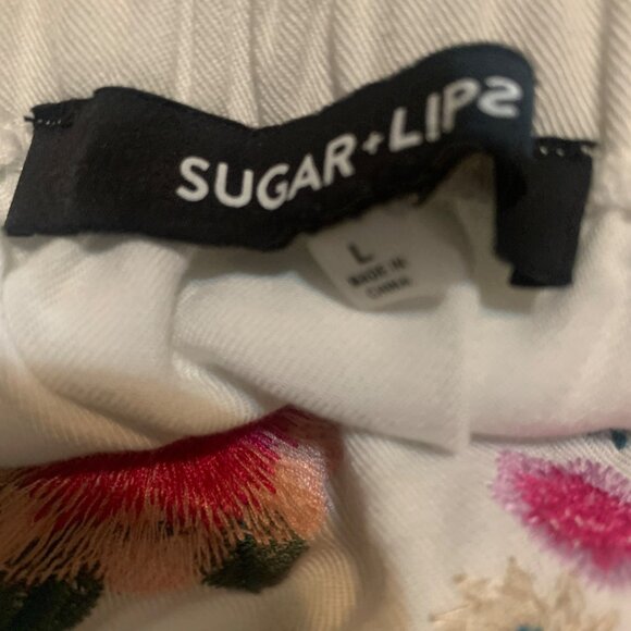 Sugar+Lips Dress White Off-Shoulder Floral Embroidery Size L Coastal Cowgirl - Picture 11 of 12